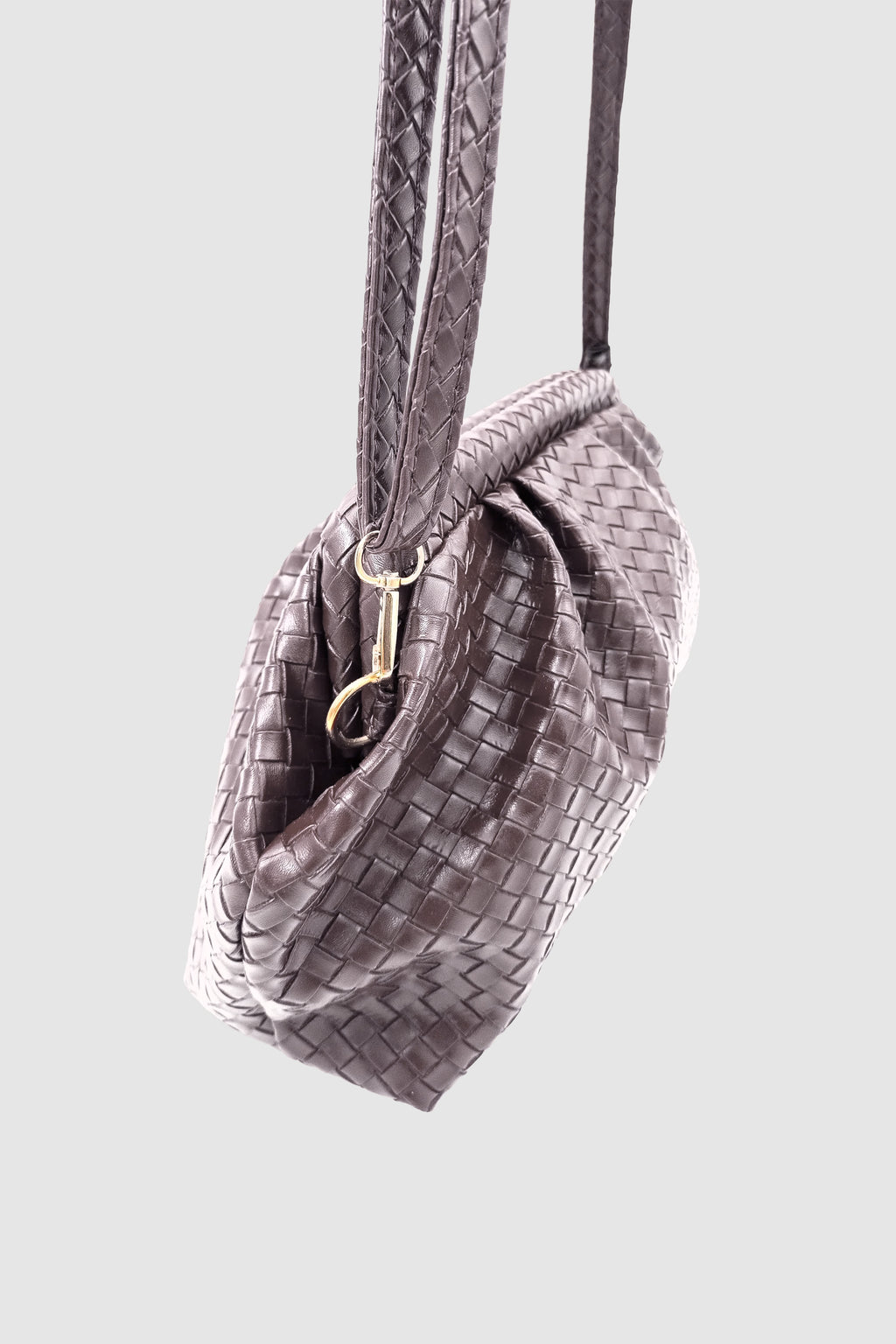 Arvia Örgü Desen Yumuşak Formlu Ayarlanabilir Çapraz Askılı El Çantası Koyu Kahve