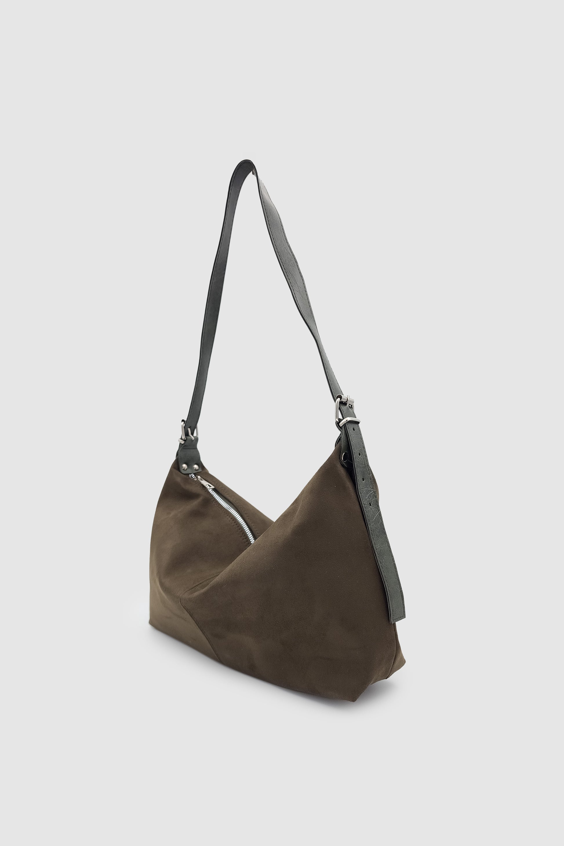 Suroa Ayarlanabilir Askılı Yumuşak Formlu Süet Hobo Kadın El, Kol ve Omuz Çantası Haki