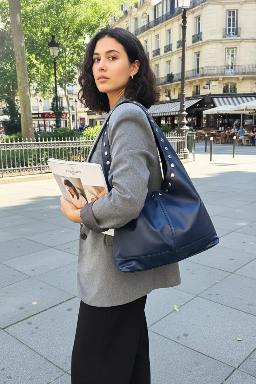 Stula Büyük Hacimli Mıknatıslı Zımba Detaylı Hobo Omuz Çantası Bordo