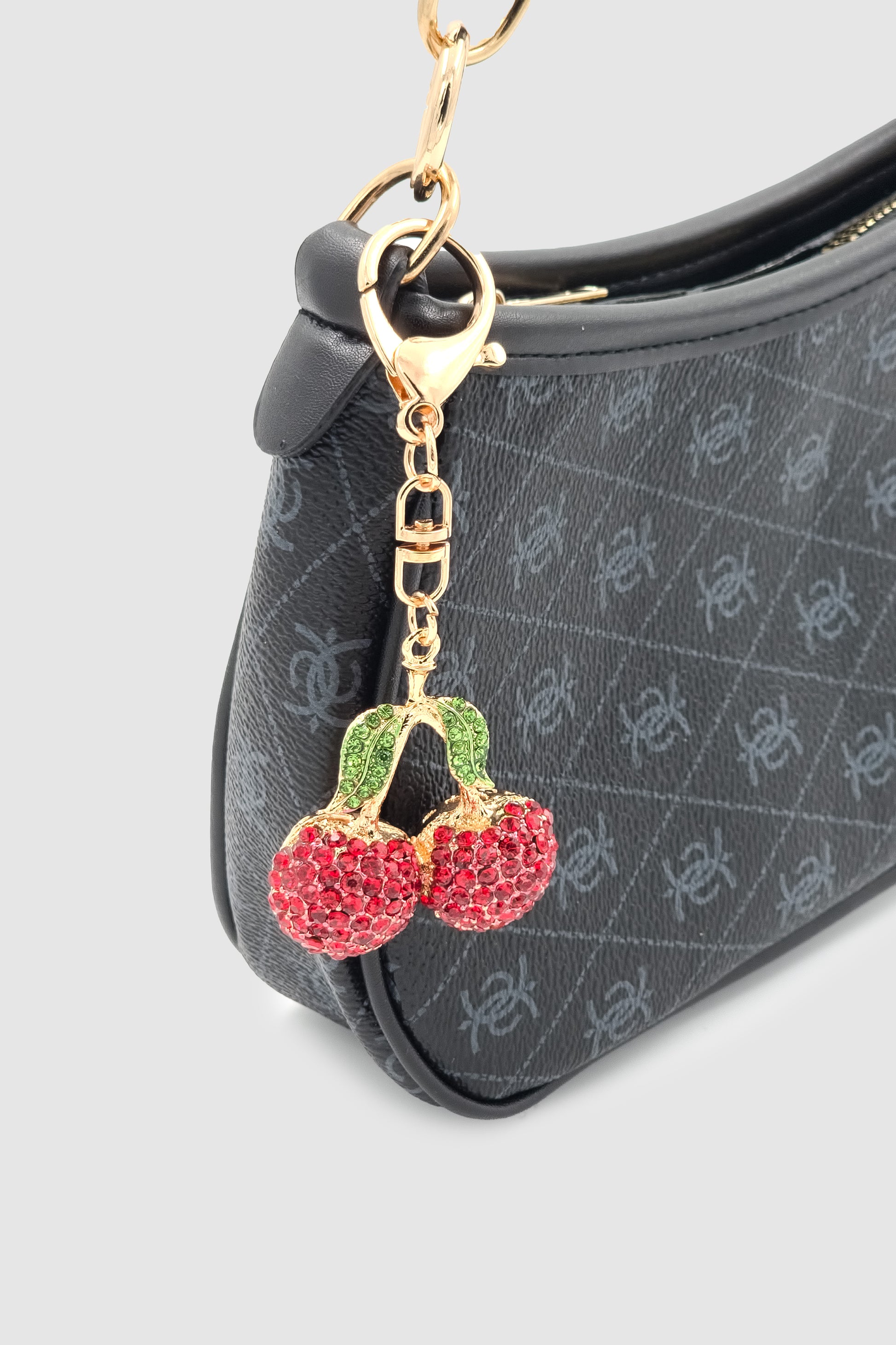 Lobster Klipsli Taşlı Yeşil Yapraklı Kiraz Çanta Charmı Kırmızı