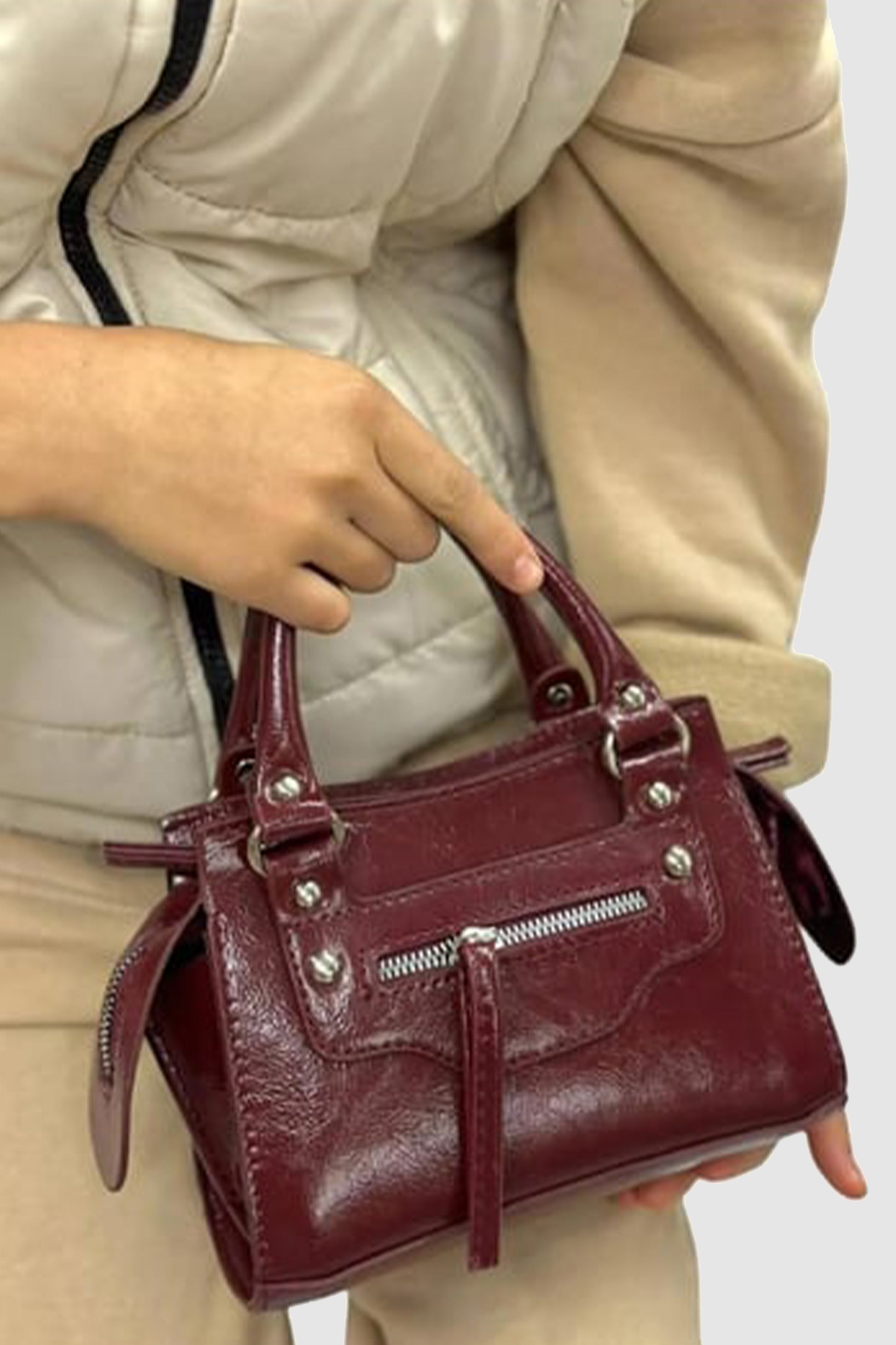 Vorla Fermuar ve Püskül Detaylı Çapraz Çanta Bordo