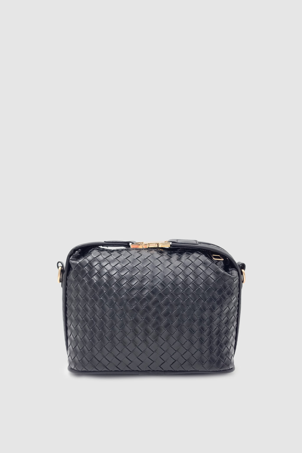 Zyren Toka ve Fermuar Kapamalı Örgü Desenli Çapraz Askılı El Çantası Siyah