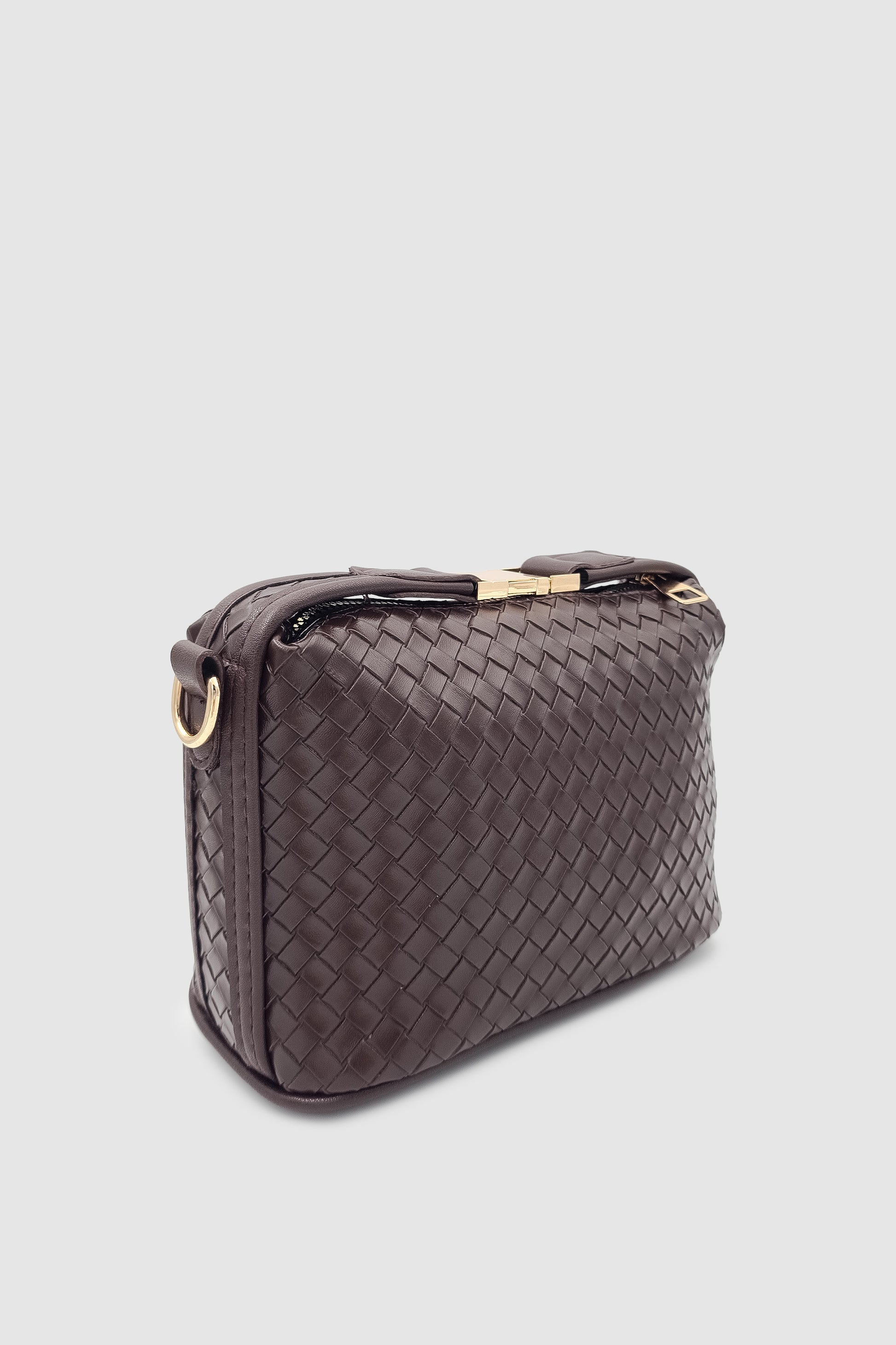 Zyren Toka ve Fermuar Kapamalı Örgü Desenli Çapraz Askılı El Çantası Acı Kahve